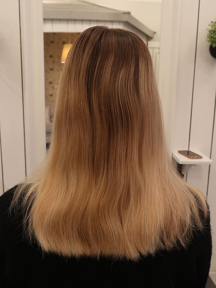 Kall blond hårfärg