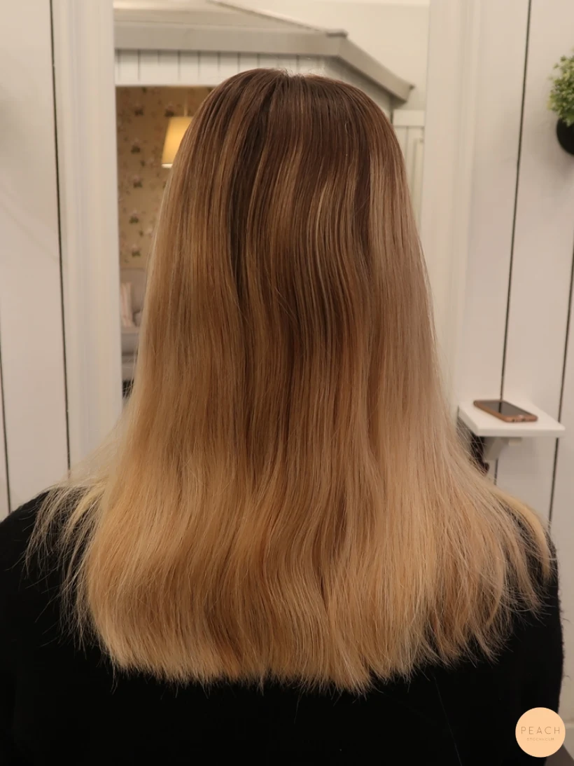 Kall blond hårfärg med sval nyansering