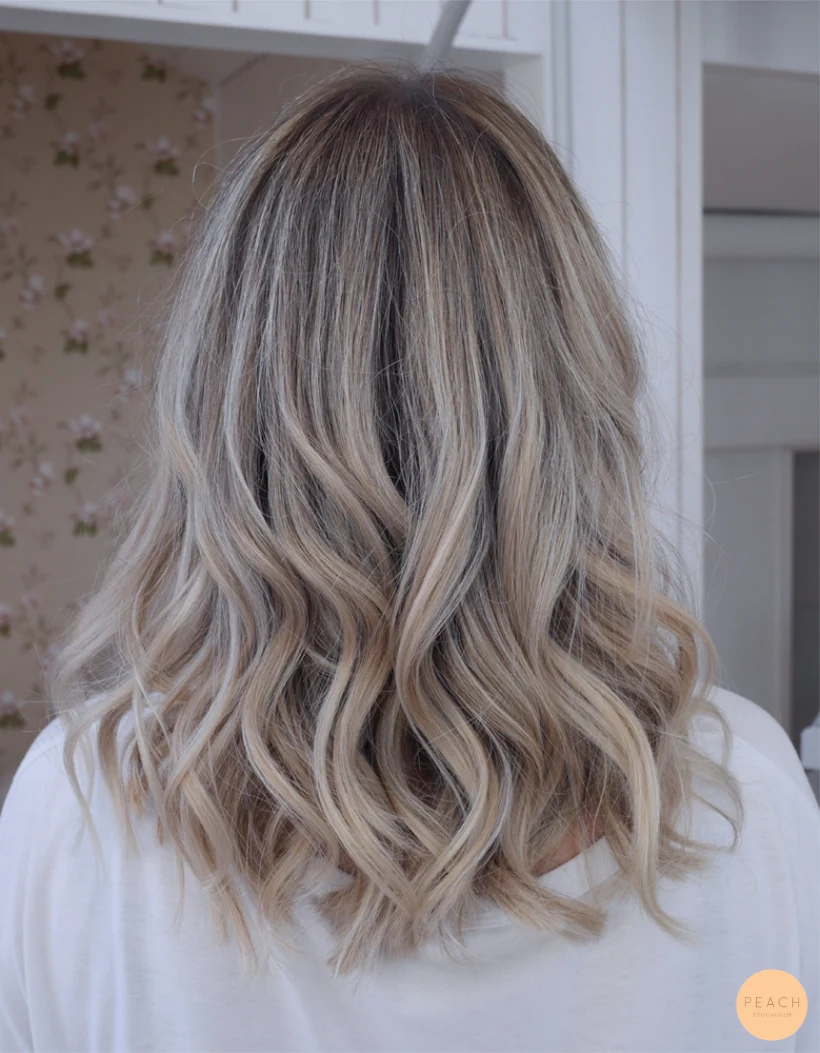 Kall blond balayage – salongsresultat av Julia Hemlén, 11 juli 2018