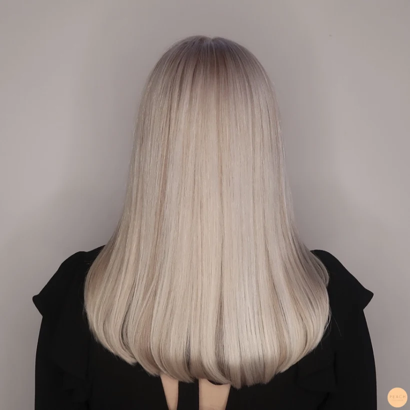 Isblond hårfärg