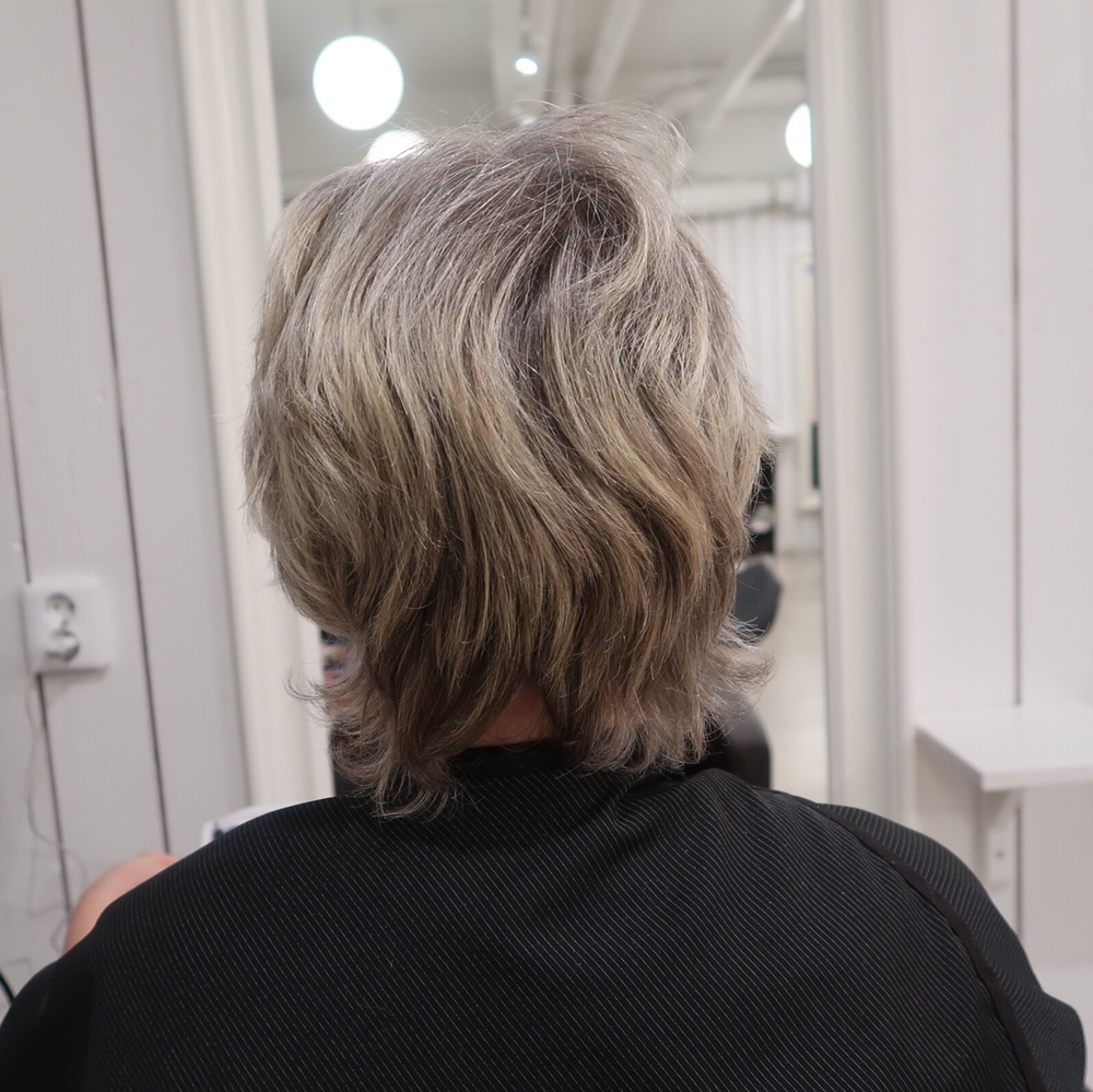 Pixie haircut grey hair