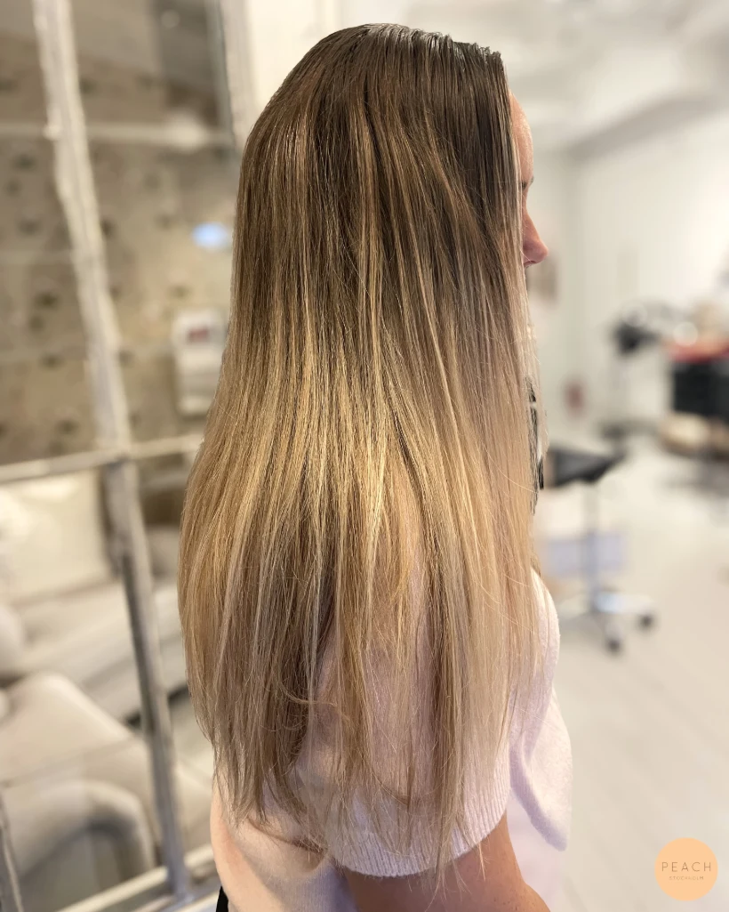 ✨🫶🏼 Crisp blonde hair with lowlights