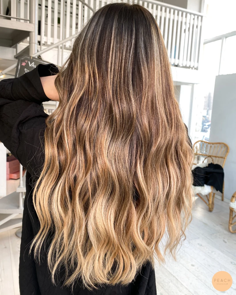 Balayage varm blond – salongsresultat av Stina Tannerstål, 20 april 2021