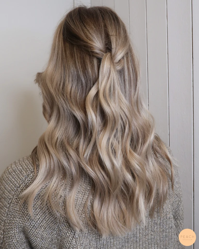 Kall blond balayage – salongsresultat av Elin Granqvist, 15 januari 2021
