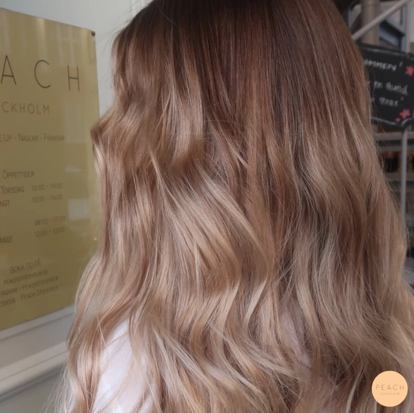 Balayage stockholm med mjuk root shadow