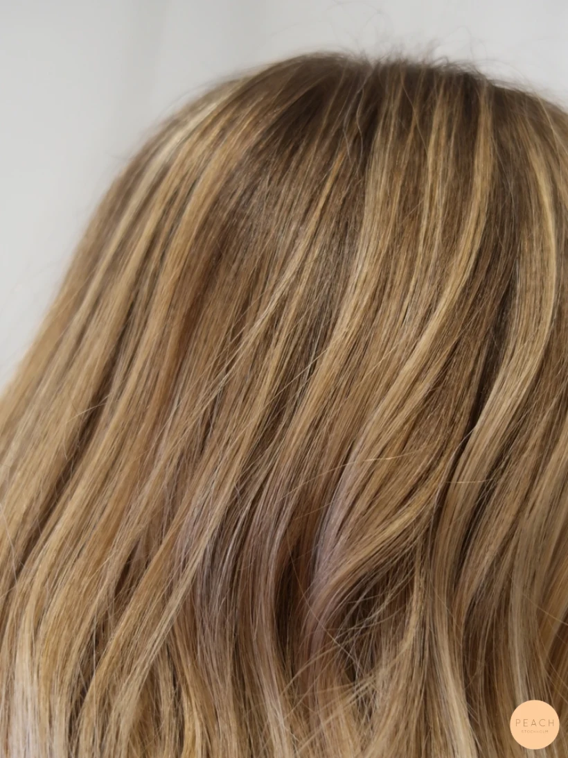 Naturlig balayage med ljusa slingor
