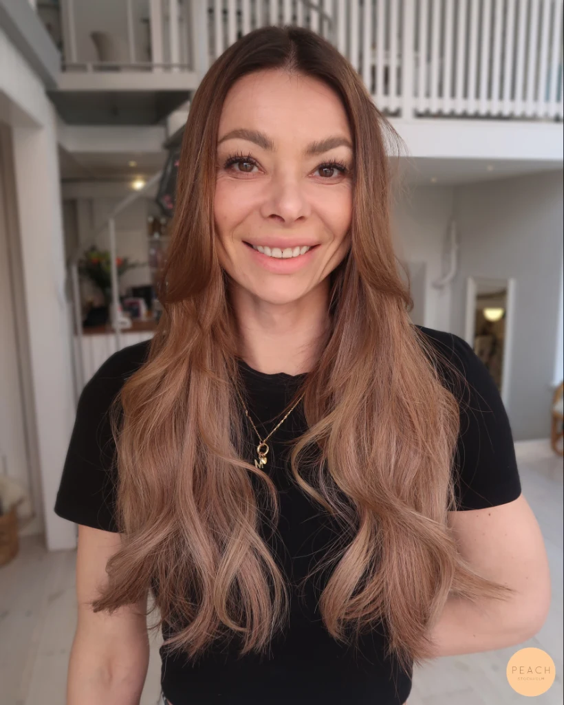 Hairtalk förlängning – salongsresultat av Alicia Siverman, 7 april 2021