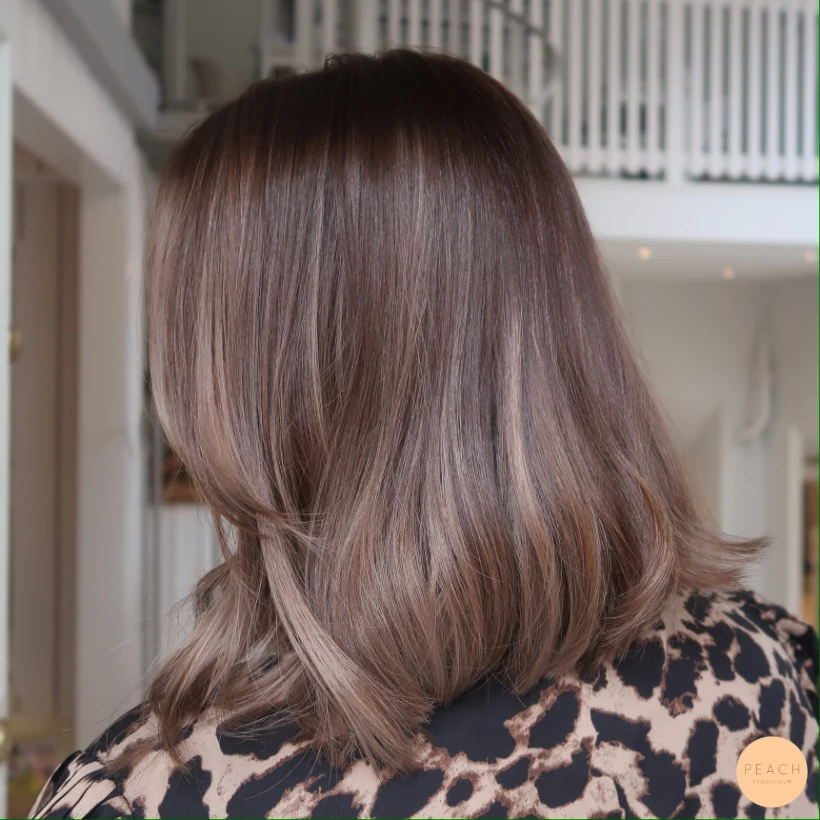 Lob krämig balayage