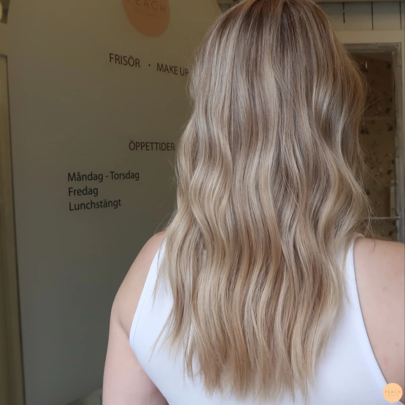 Naturlig blond balayage