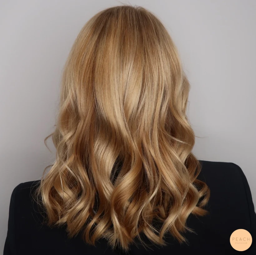 Varm blond hårfärg – salongsresultat av Marie Erks, 6 maj 2019