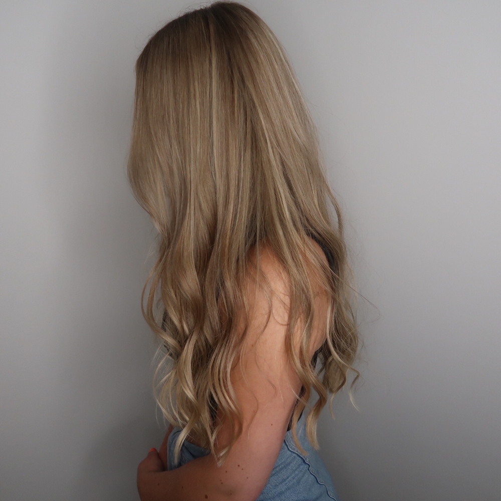 Blond balayage