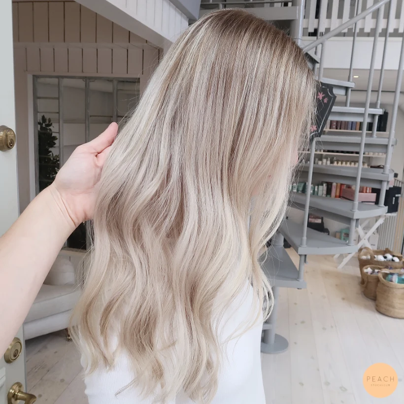 Naturlig blond lowlights