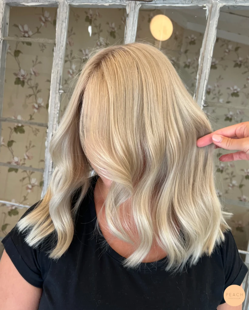 Light beige blonde hair ✨🌟