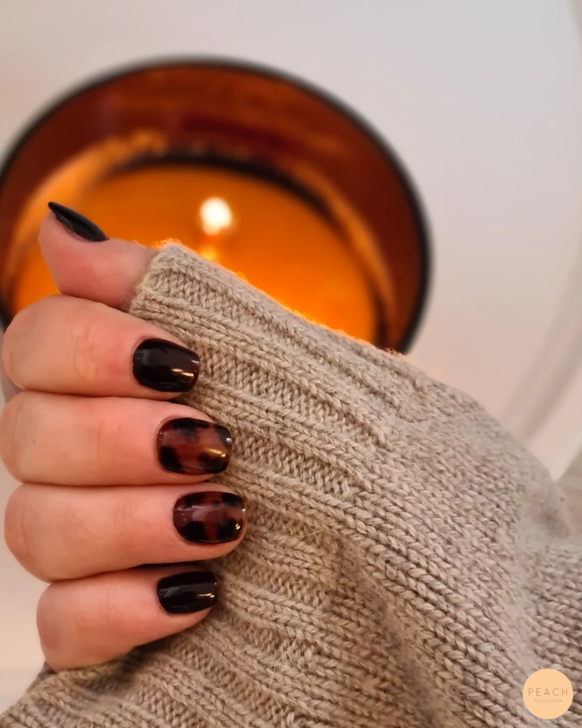 Tortoise inspired nails