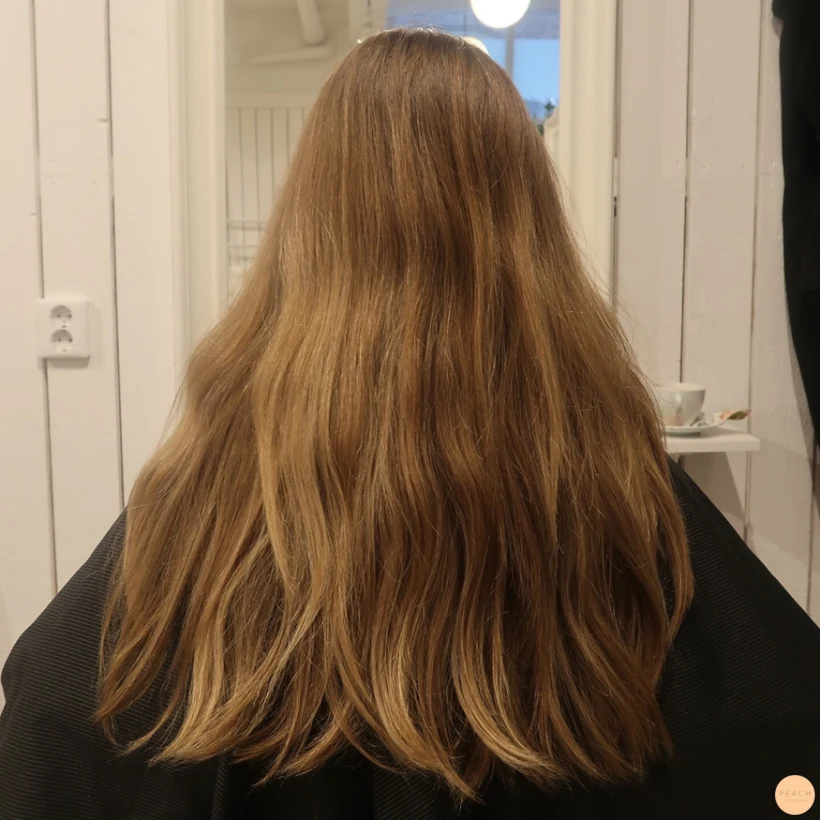Varm balayage hårfärg