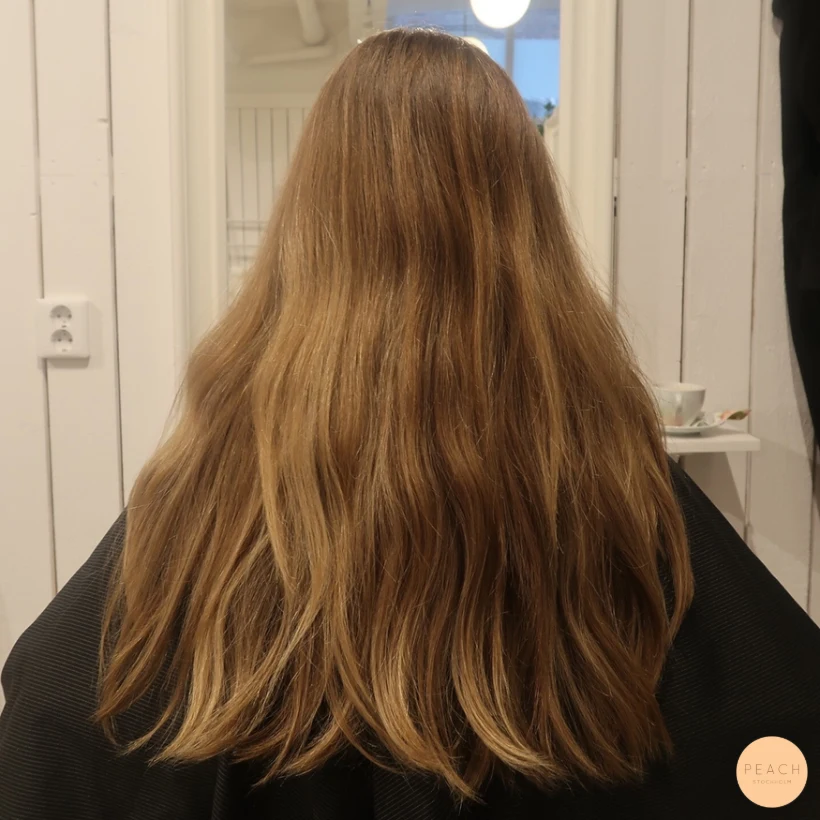 Varm balayage hårfärg