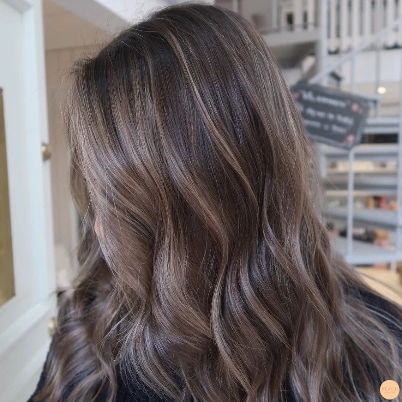 Balayage mörkt hår