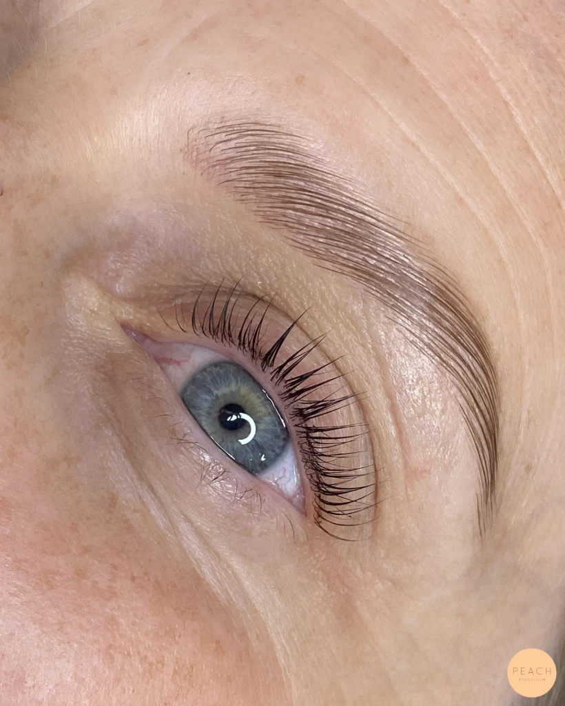 YUMI LASHLIFT & BROWLIFT – salongsresultat av Amanda Da Silva, 13 oktober 2023