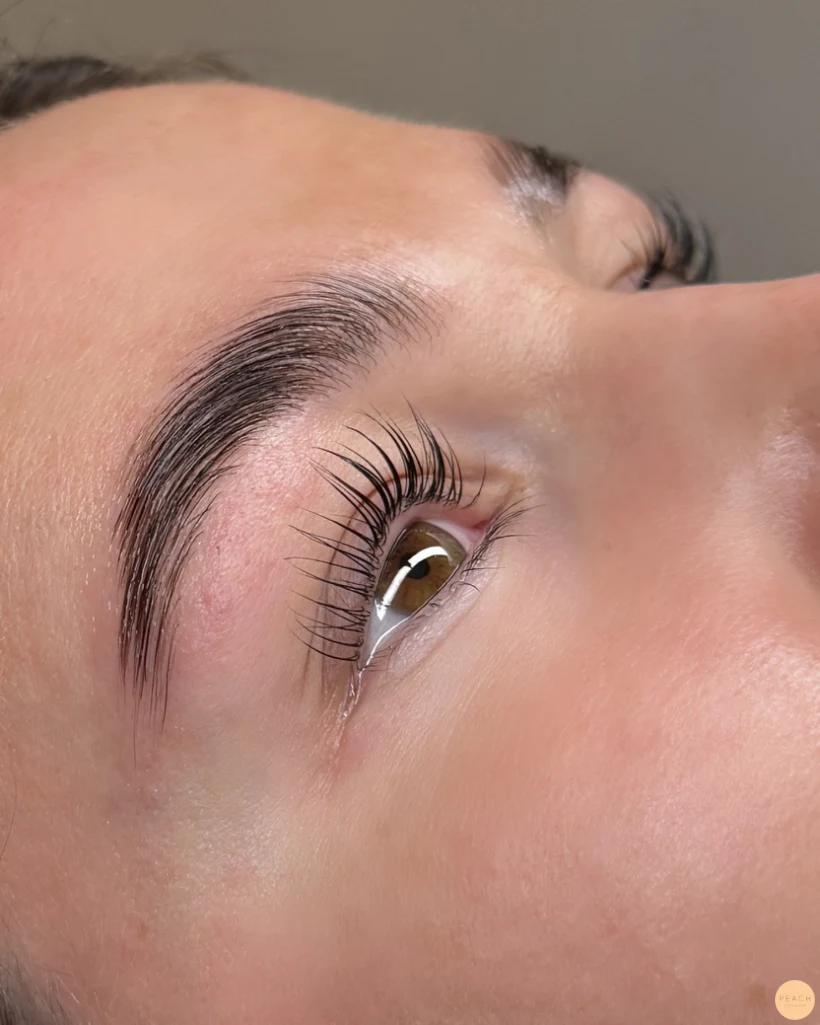 Magiska yumi lashlift och browlift