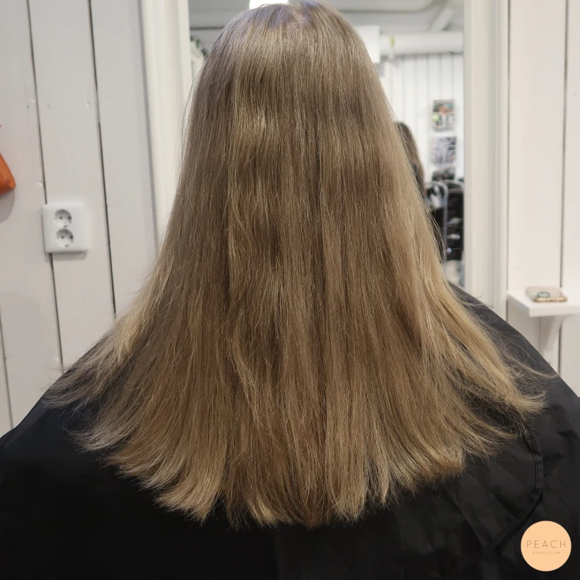 Blond hårfärg – salongsresultat av Felicia Mankinen, 4 juni 2020