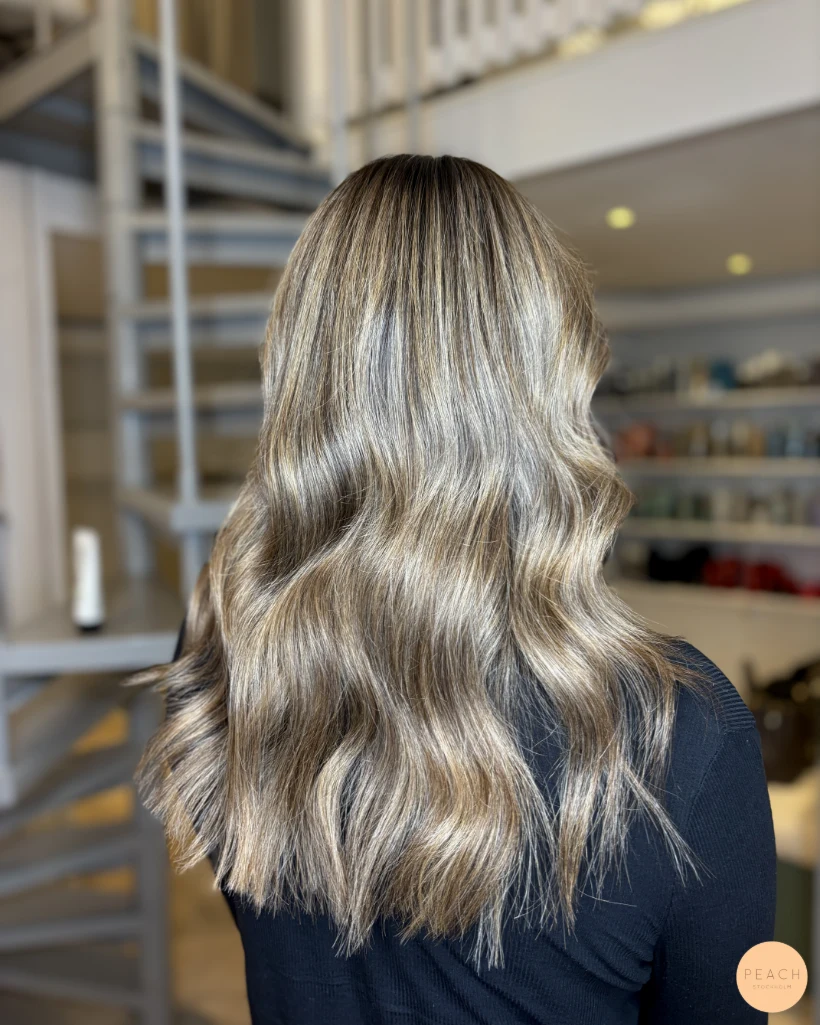 Karamellblond balayage