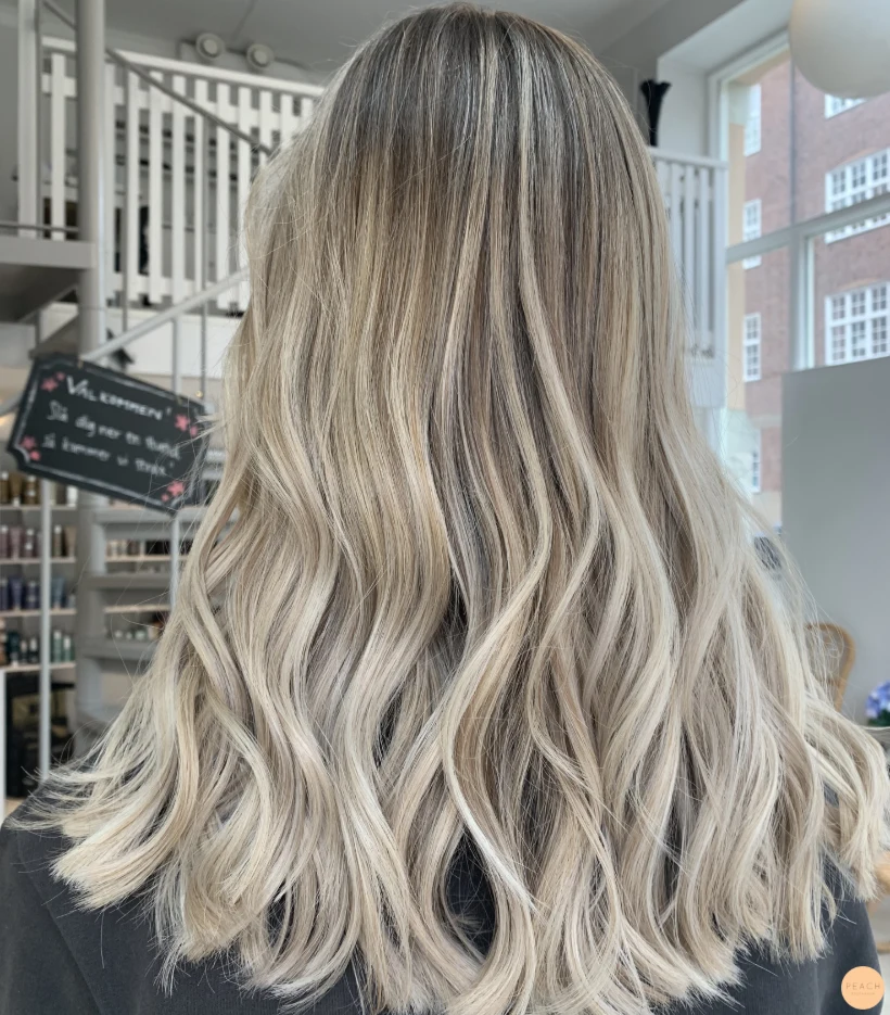 Balayage lowlights