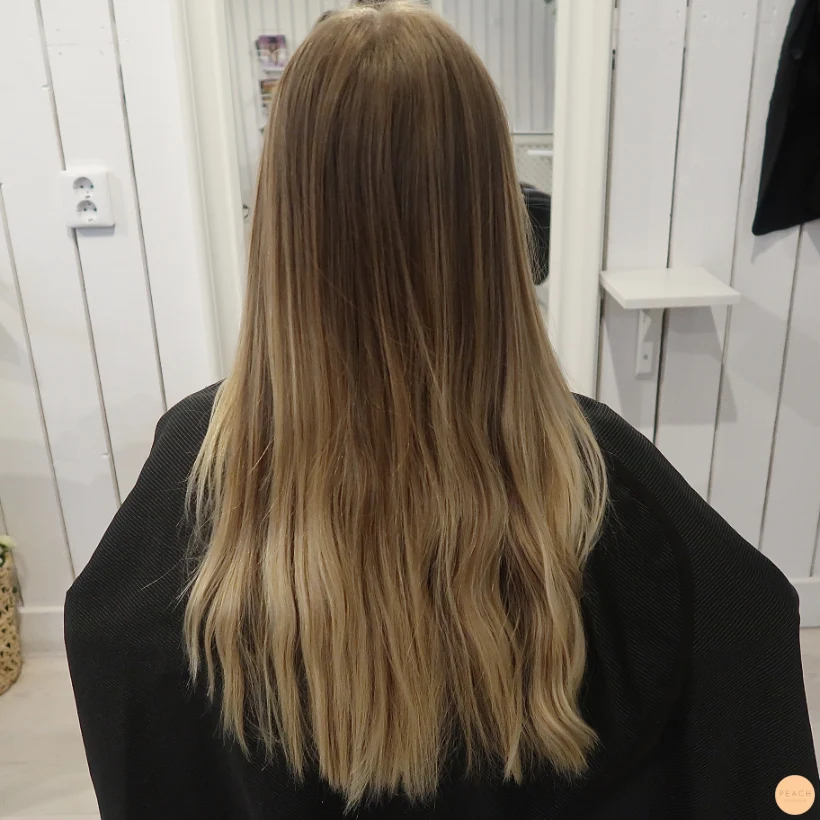 Klar blond balayage