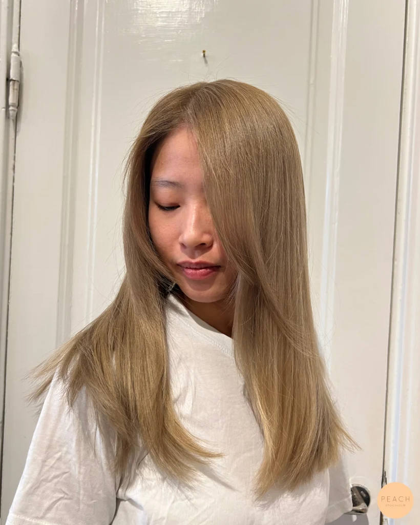 Cool bronde hair color 🥰🌟