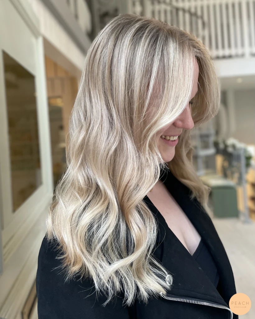 Blond balayage – salongsresultat av Jonathan Hultman, 29 september 2023