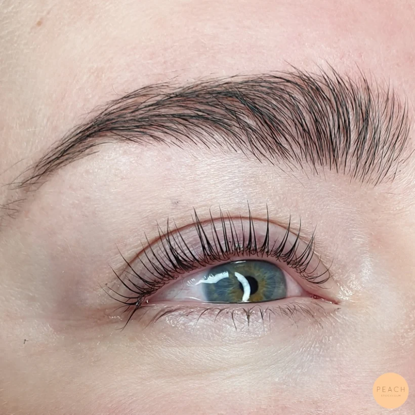 Yumi lashes före & efter