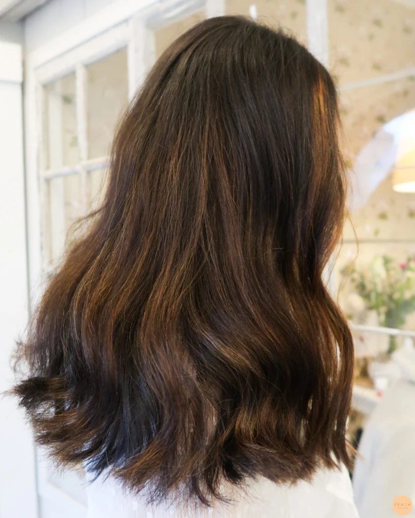 Mörkbrun balayage