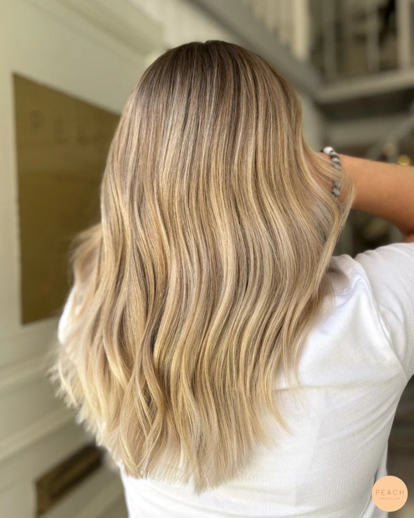 Hårfärg beige blond