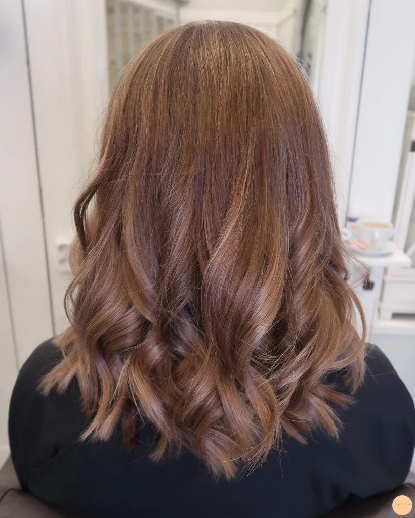 Total makeover 🤩 Ifrån ett ljust hår, till en mer naturlig nyans