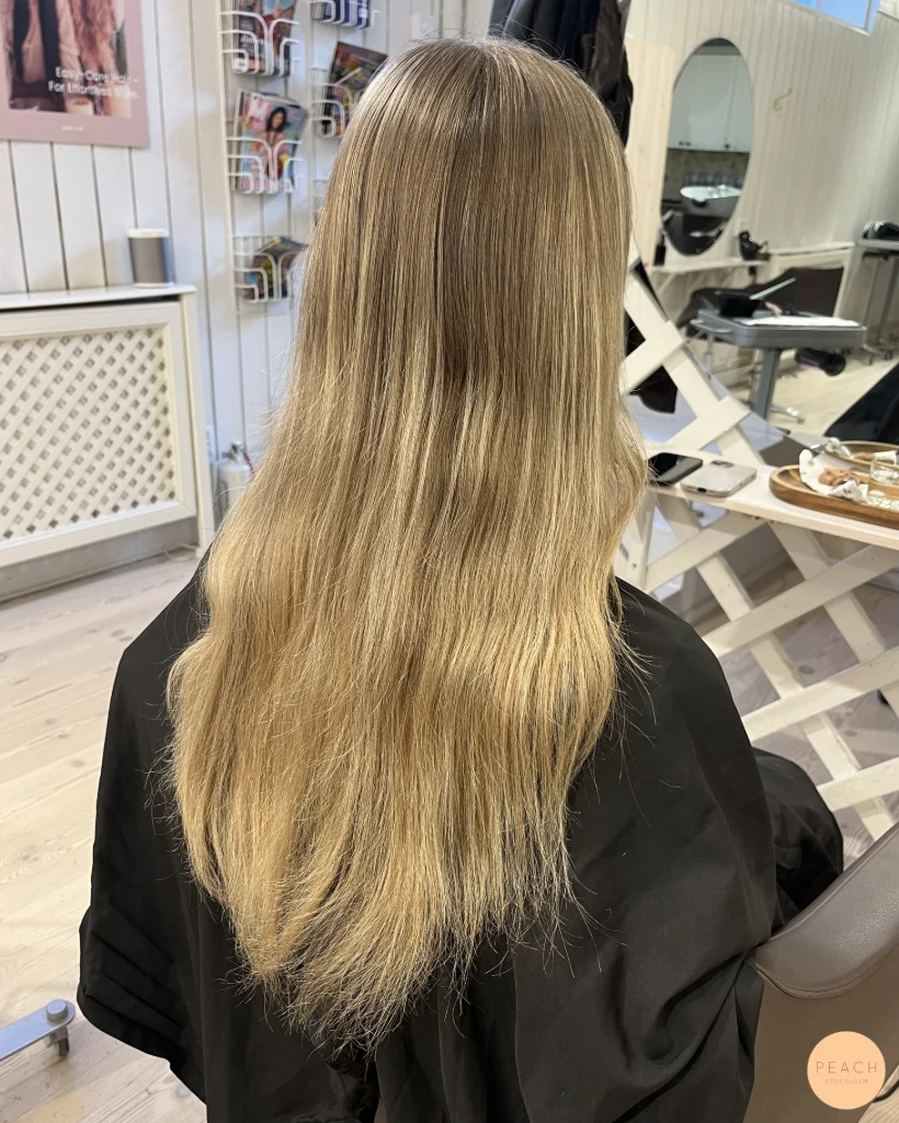 Champagne blond