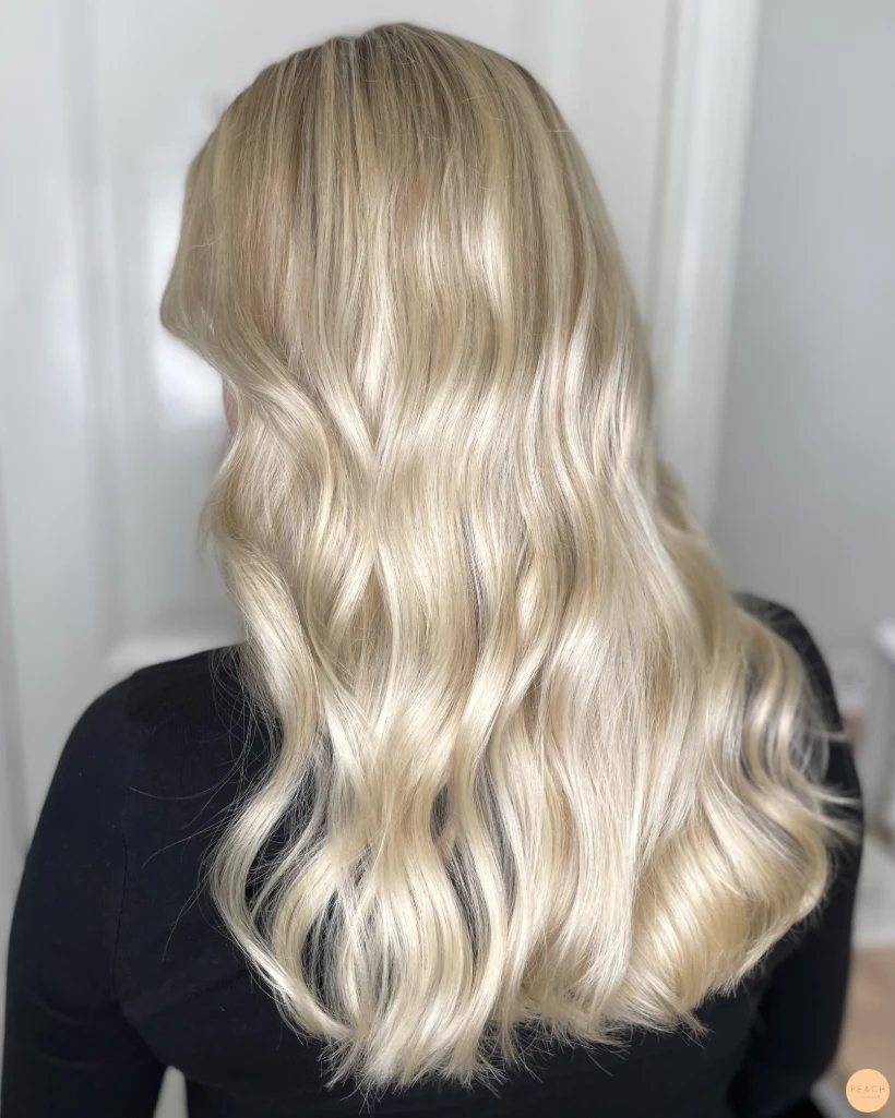 Light blonde ✨🤍