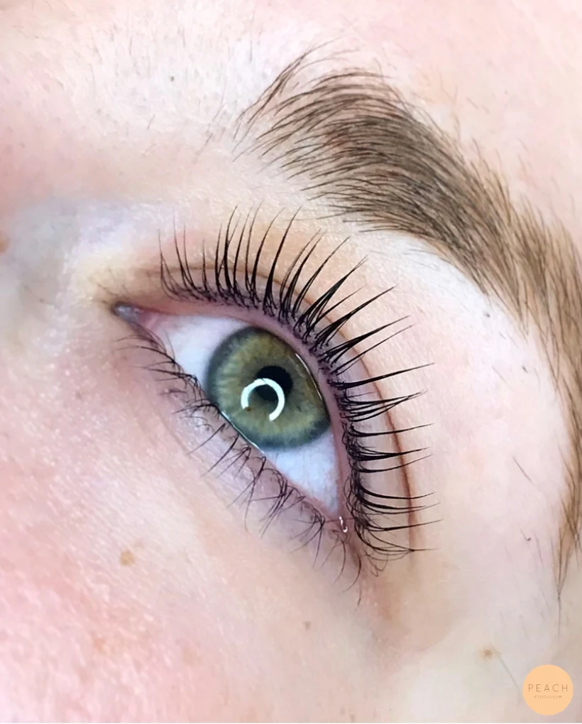 Yumi lashlift istället för fransförlängning