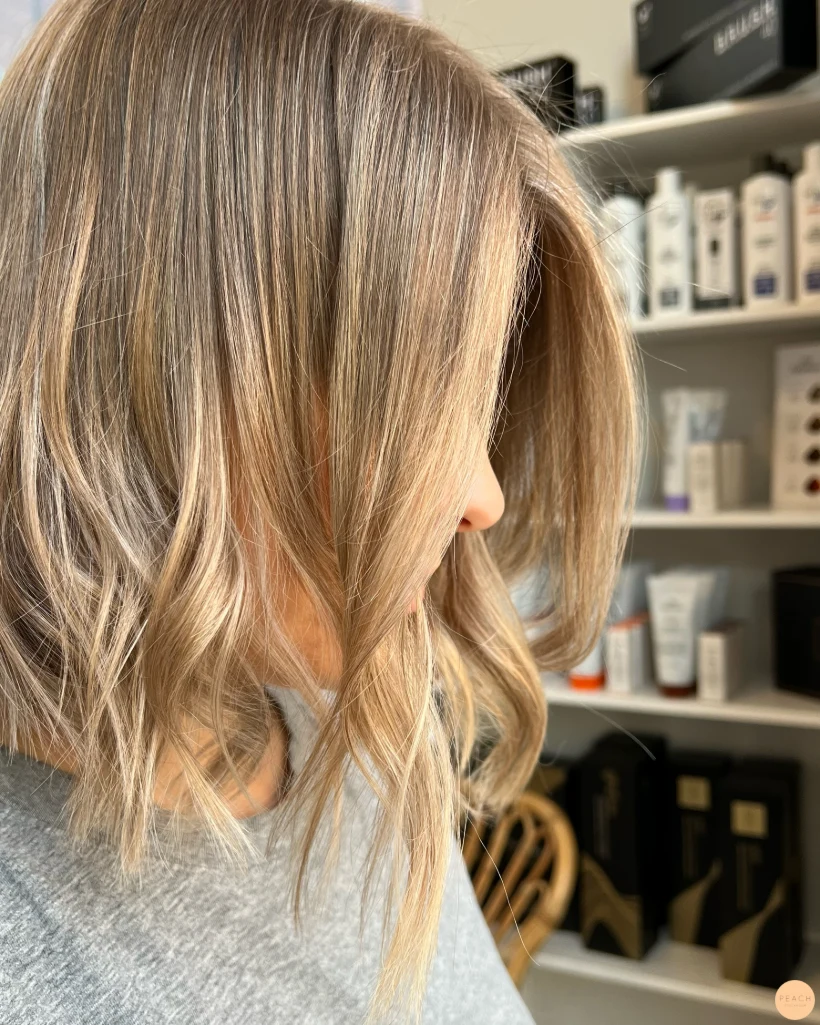Lob beige naturlig balayage