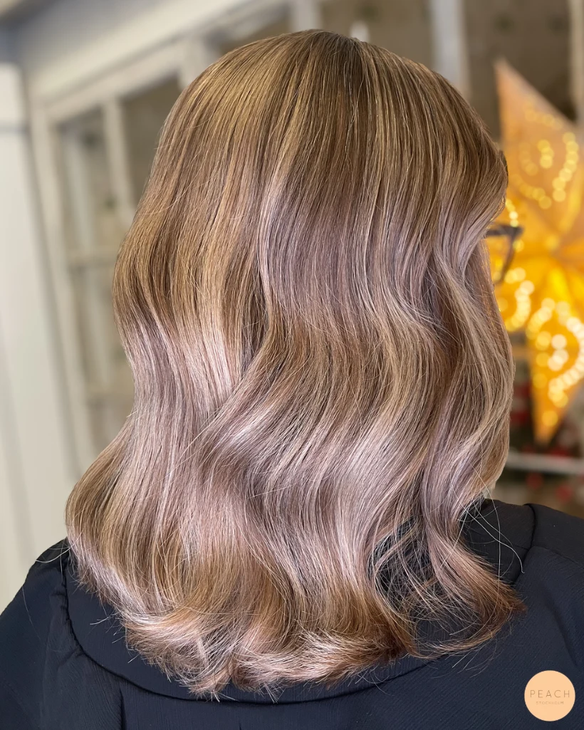 Beige bronde hair