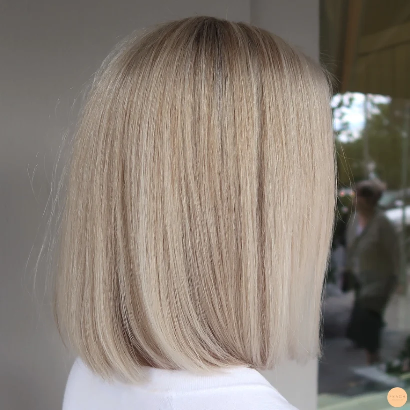 Från helblondering till lyxig blond färg