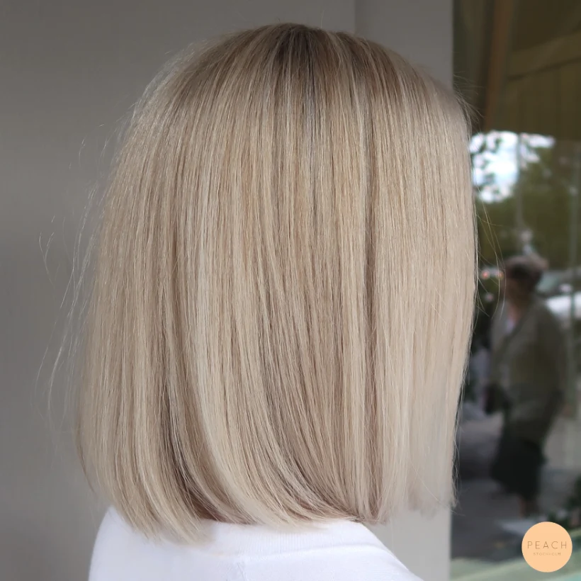 Från helblondering till lyxig blond färg