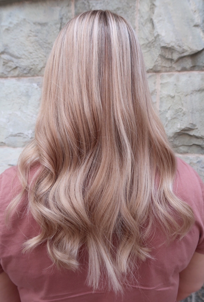 Balayage babylights beigeblonde