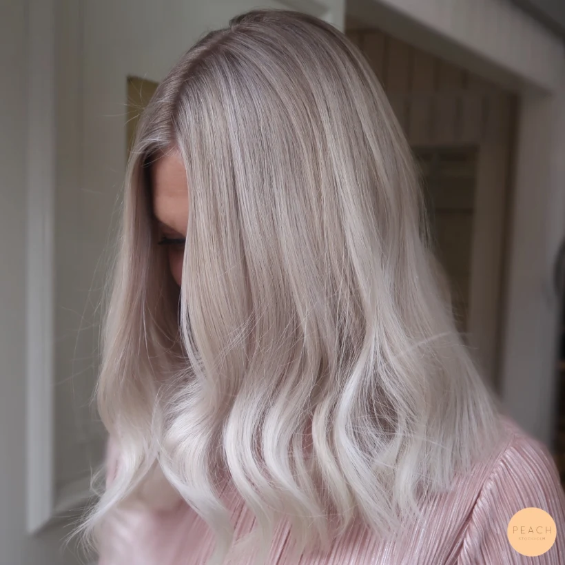 Kall blond hårfärg lob