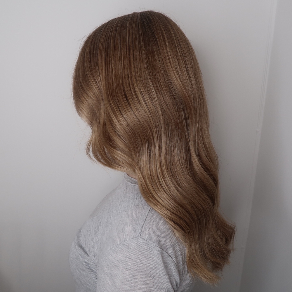 Lowlights i blont hår