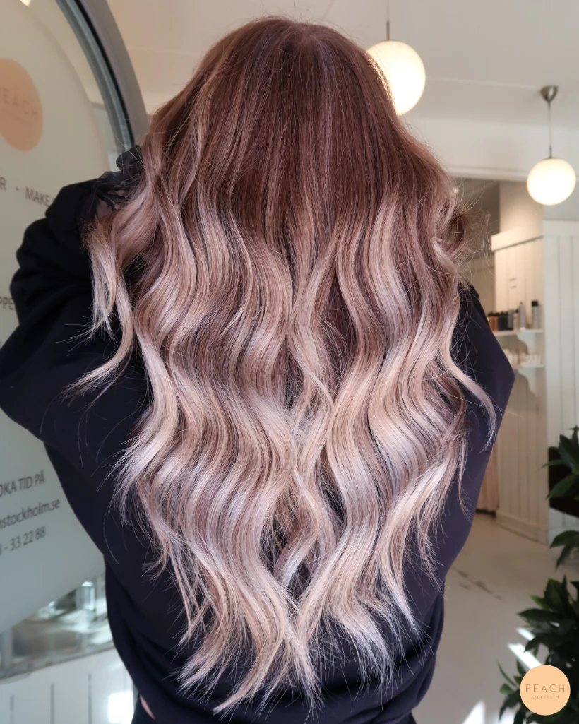 Blond balayage med faceframing
