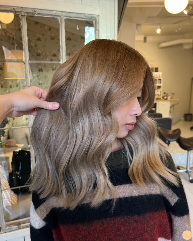Cool bronde hair color✨🤎