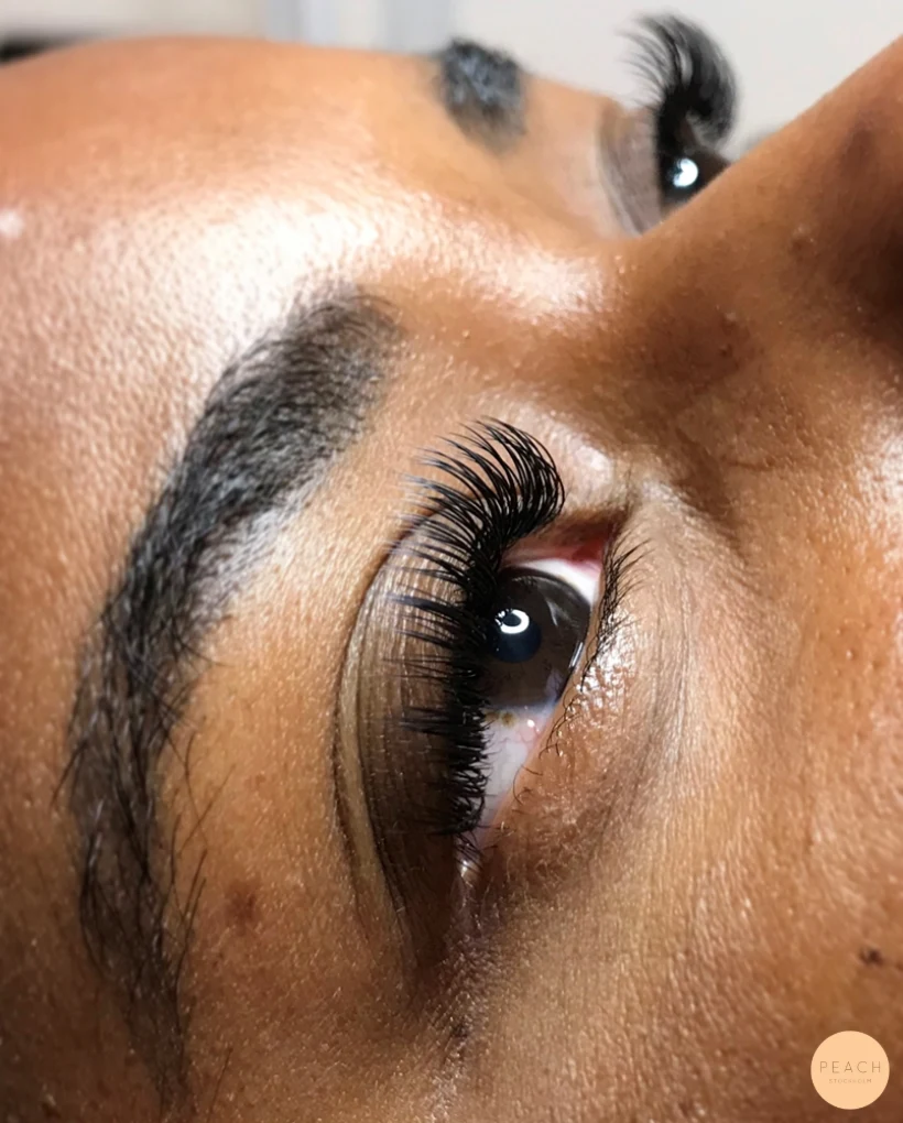 Fransförlängning naturlig look – inspiration 28 december 2018