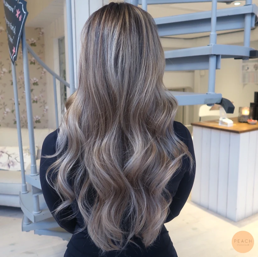 Askblond färg