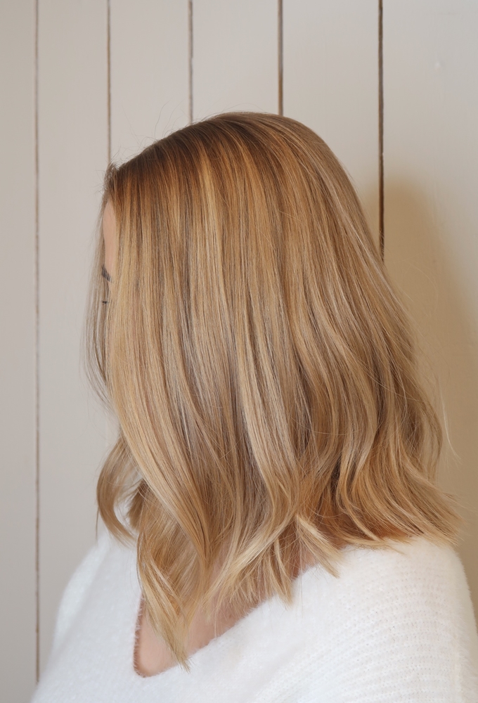 Lyxig blond hårfärg