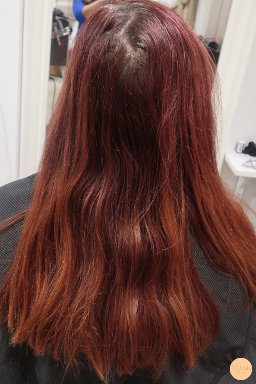 Avfärgning rött hår till blond