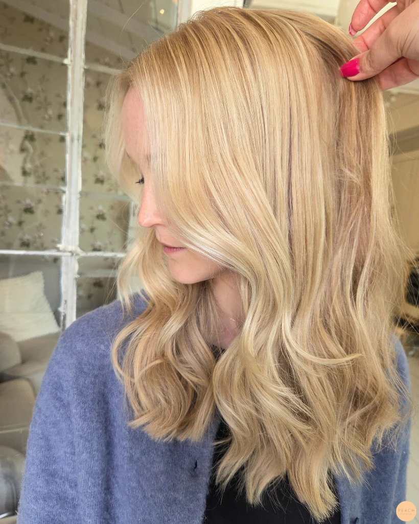 Vanilla blonde hair color 🍦